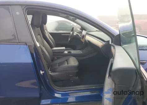 2022 Tesla Model Y Long Range Dual Motor All-Wheel Drive from USA, damaged, VIN 7SAYGDEE8NF576084